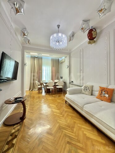 Продаётся 3-комн. новостройка 100 м², м. Низами, photo 3 from 16