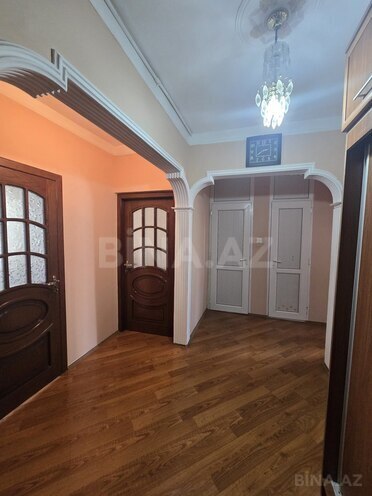 Продаётся 3-комн. вторичка 80 м², м. Ази Асланов, photo 4 from 16