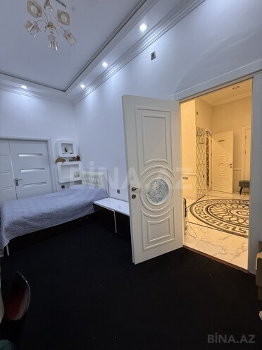 Satılır 3 otaqlı köhnə tikili 120 m², Sahil m., photo 16 from 32