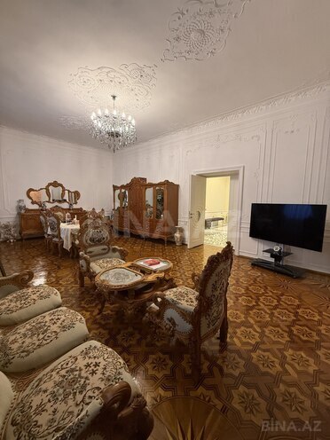 Satılır 3 otaqlı köhnə tikili 120 m², Sahil m., photo 6 from 32