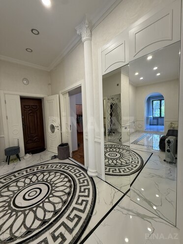 Satılır 3 otaqlı köhnə tikili 120 m², Sahil m., photo 15 from 32