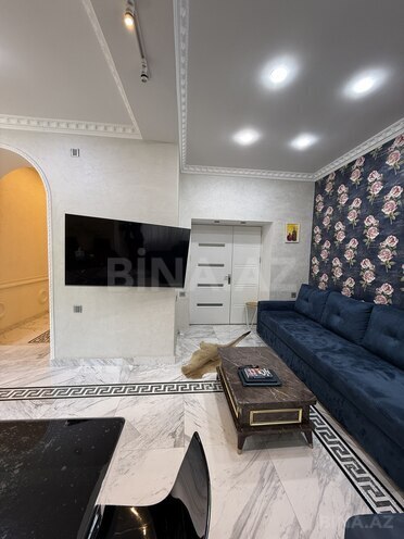 Satılır 3 otaqlı köhnə tikili 120 m², Sahil m., photo 25 from 32
