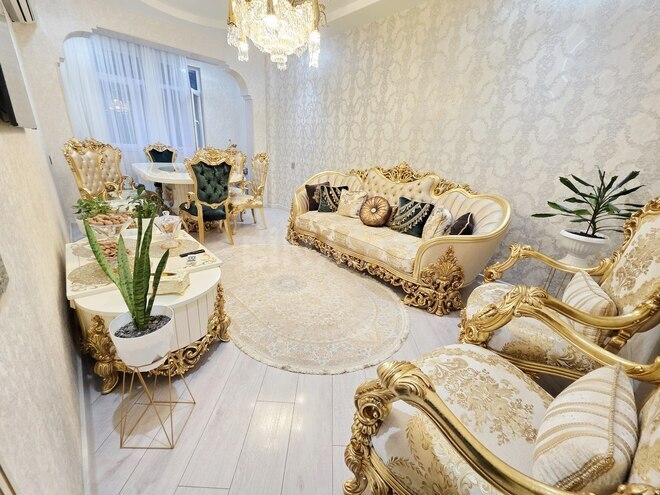 Продаётся 3-комн. вторичка 80 м², м. Мемар Аджеми, photo 1 from 12