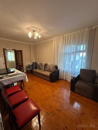 İcarəyə verilir 2 otaqlı köhnə tikili 70 m², Azadlıq Prospekti m., photo 4 from 13