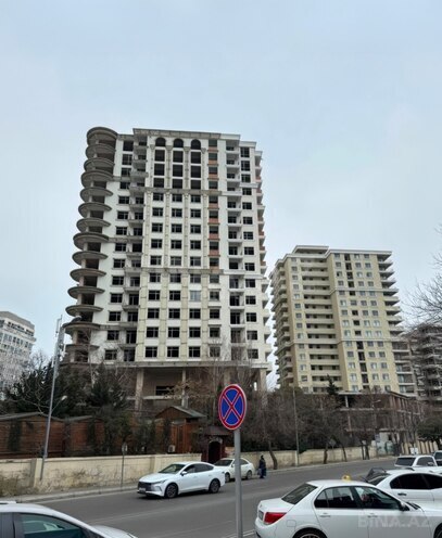 Satılır 4 otaqlı yeni tikili 187 m², 28 May m., photo 1 from 9