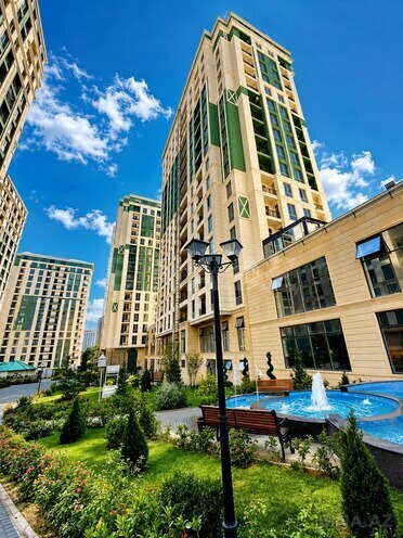 Продаётся 3-комн. новостройка 135 м², м. Гянджлик, photo 1 from 21