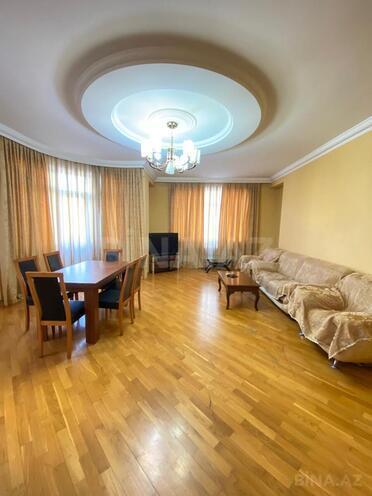 İcarəyə verilir 3 otaqlı yeni tikili 110 m², İnşaatçılar m., photo 3 from 20