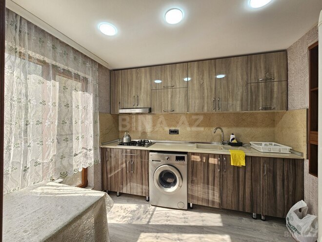 Satılır 3 otaqlı köhnə tikili 65 m², İnşaatçılar m., photo 9 from 18