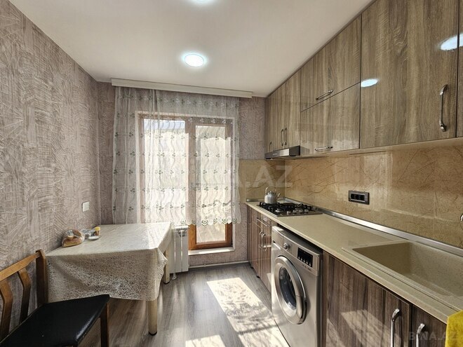 Satılır 3 otaqlı köhnə tikili 65 m², İnşaatçılar m., photo 8 from 18
