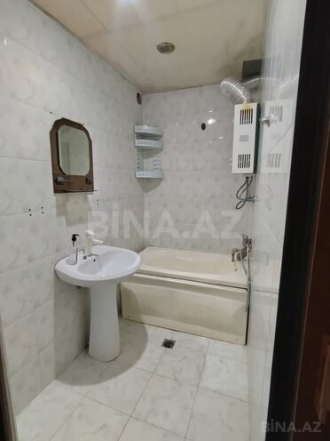 Продаётся 2-комн. вторичка 60 м², м. Ази Асланов, photo 12 from 15