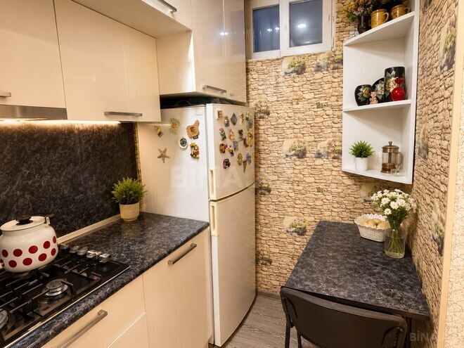 Продаётся 3-комн. вторичка 50 м², м. Халглар Достлугу, photo 13 from 24
