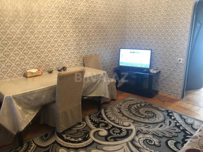 İcarəyə verilir 3 otaqlı köhnə tikili 60 m², Memar Əcəmi m., photo 1 from 17