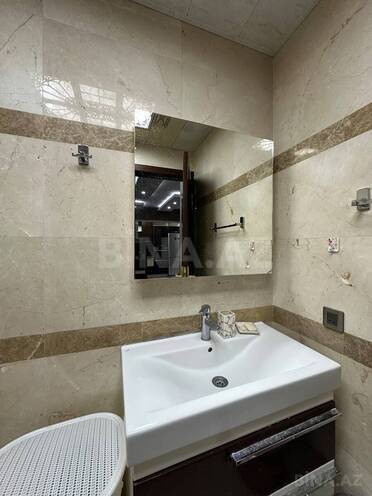 Сдаётся 2-комн. новостройка 70 м², м. Низами, photo 7 from 12