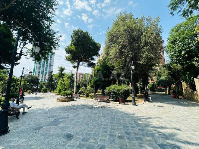 Сдаётся 2-комн. новостройка 70 м², м. Низами, photo 10 from 12