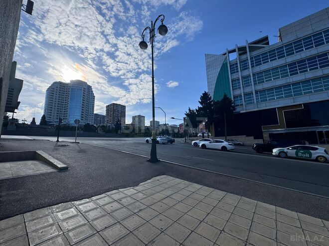 Satılır 3 otaqlı köhnə tikili 60 m², Elmlər Akademiyası m., photo 3 from 18