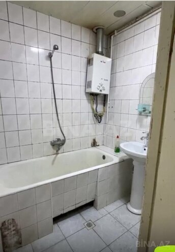 Satılır 2 otaqlı köhnə tikili 70 m², Azadlıq Prospekti m., photo 11 from 12