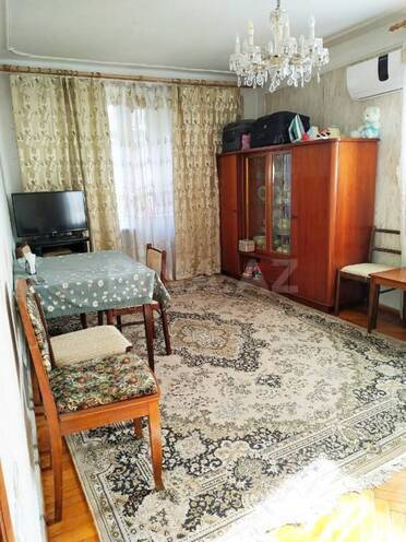 Продаётся 2-комн. вторичка 48 м², м. Элмляр Академиясы, photo 1 from 16