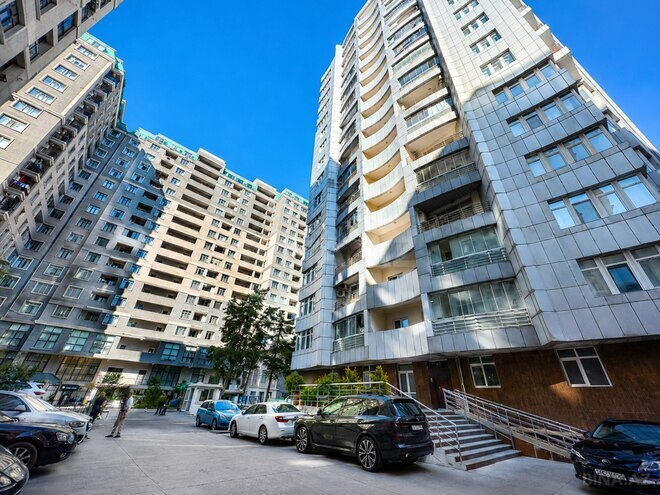 Satılır 7 otaqlı yeni tikili 350 m², Gənclik m., photo 28 from 29