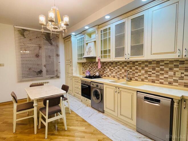İcarəyə verilir 4 otaqlı yeni tikili 150 m², Elmlər Akademiyası m., photo 1 from 23