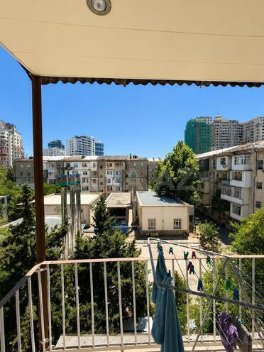 Satılır 3 otaqlı köhnə tikili 75 m², Elmlər Akademiyası m., photo 13 from 14