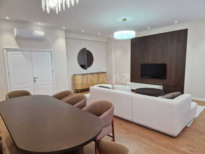 Сдается 3-комн. новостройка 180 м², м. Низами, photo 7 from 30