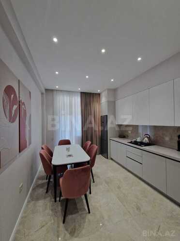 Сдается 3-комн. новостройка 180 м², м. Низами, photo 24 from 30