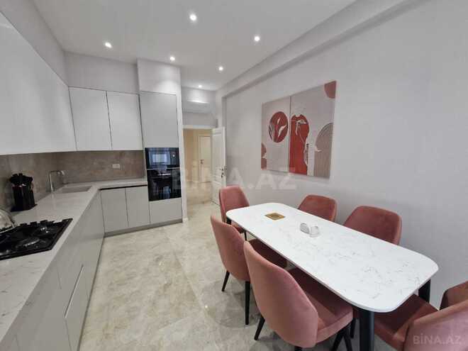Сдается 3-комн. новостройка 180 м², м. Низами, photo 21 from 30