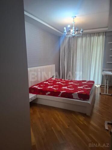 Сдаётся 3-комн. новостройка 115 м², м. 8 ноября, photo 8 from 21