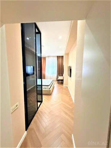 Сдается 3-комн. новостройка 180 м², м. Низами, photo 10 from 21