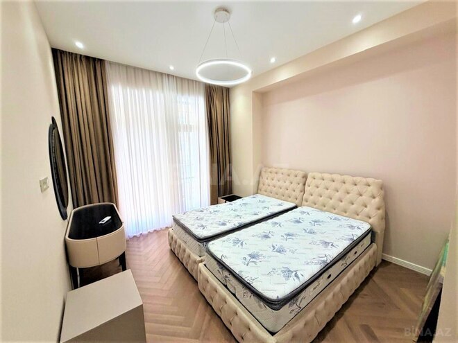 Сдается 3-комн. новостройка 180 м², м. Низами, photo 12 from 21