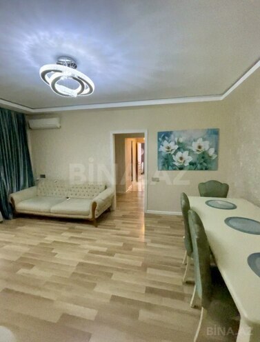 Satılır 3 otaqlı köhnə tikili 80 m², 28 May m., photo 1 from 14