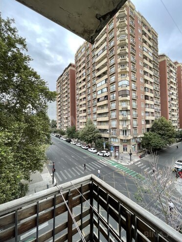 Satılır 3 otaqlı köhnə tikili 80 m², 28 May m., photo 12 from 14
