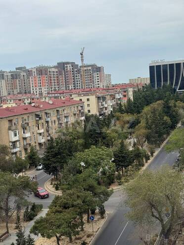 Сдаётся 2-комн. новостройка 65 м², м. Кара Караев, photo 3 from 16
