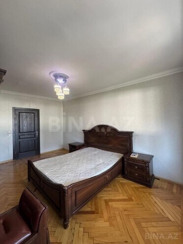 Satılır 3 otaqlı köhnə tikili 70 m², İnşaatçılar m., photo 8 from 14