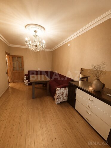 Продаётся 3-комн. вторичка 60 м², м. Ази Асланов, photo 3 from 16
