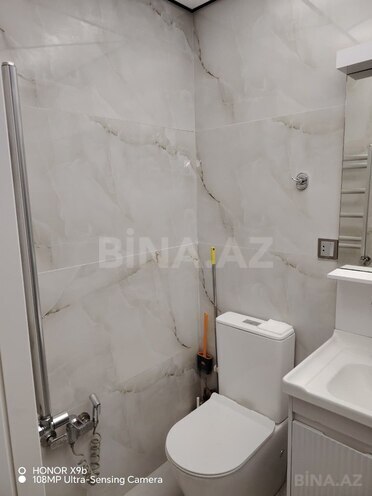 Продаётся 3-комн. вторичка 65 м², м. Низами, photo 17 from 21