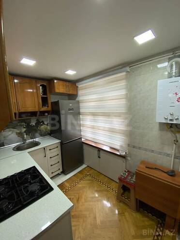 Продаётся 3-комн. вторичка 70 м², м. Элмляр Академиясы, photo 9 from 14
