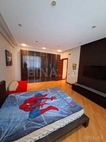 İcarəyə verilir 4 otaqlı yeni tikili 260 m², 28 May m., photo 21 from 22