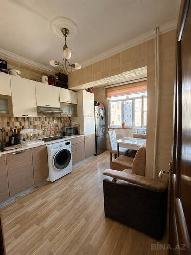 Satılır 2 otaqlı köhnə tikili 75 m², Nəsimi m., photo 5 from 18