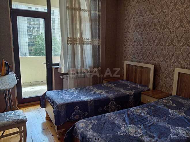 Сдаётся 2-комн. новостройка 65 м², м. 8 ноября, photo 8 from 16