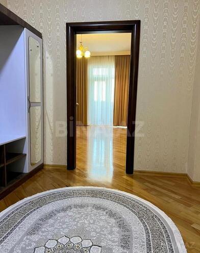 Сдаётся 2-комн. новостройка 80 м², м. Иншаатчылар, photo 7 from 10