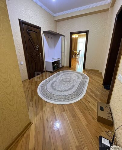 Сдаётся 2-комн. новостройка 70 м², м. Иншаатчылар, photo 7 from 11