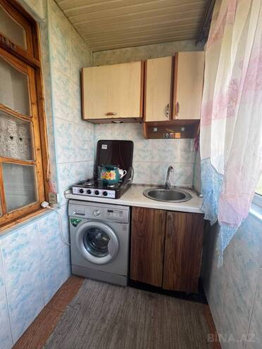 Продаётся 4-комн. вторичка 70 м², м. Ази Асланов, photo 16 from 24