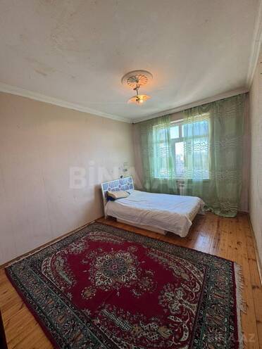 Продаётся 4-комн. вторичка 70 м², м. Ази Асланов, photo 8 from 24
