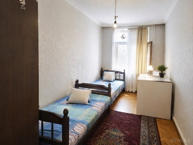 İcarəyə verilir 3 otaqlı köhnə tikili 60 m², Nərimanov r., photo 1 from 8