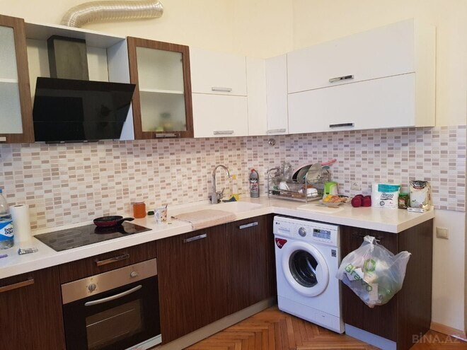 İcarəyə verilir 2 otaqlı köhnə tikili 60 m², Sahil m., photo 4 from 10