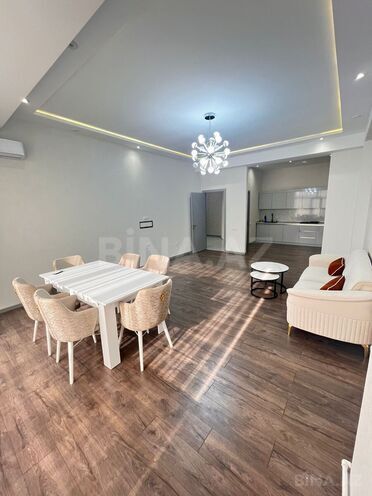 İcarəyə verilir 2 otaqlı yeni tikili 82 m², 28 May m., photo 3 from 16
