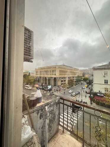 Продаётся 3-комн. вторичка 85 м², м. Элмляр Академиясы, photo 1 from 11
