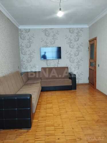 Сдаётся 3-комн. вторичка 100 м², Ясамальский р., photo 1 from 12
