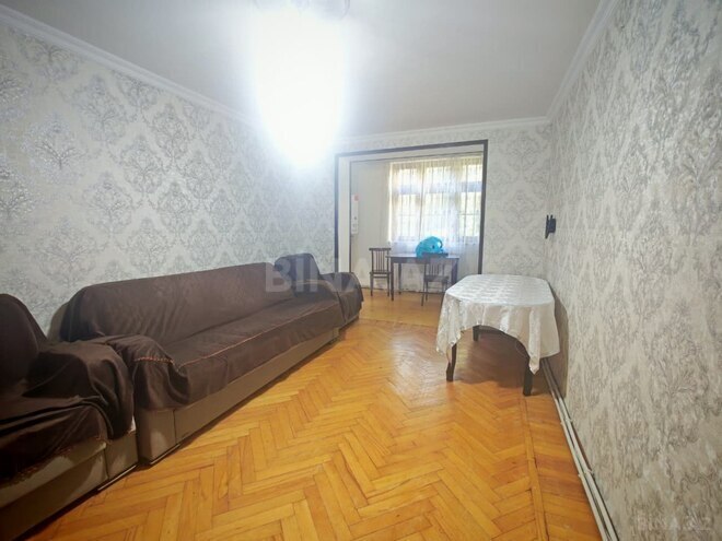 Продаётся 3-комн. вторичка 65 м², м. Иншаатчылар, photo 3 from 18